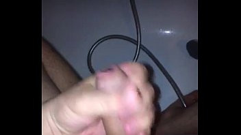 Play O laba inainte de dush