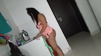Play Colombian stepsister was scared when she found out he was looking at her when she was naked United States