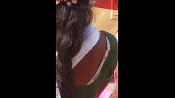Play Hot bhabhi masst white bra