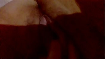 Play Close pussy masturbare păsărică