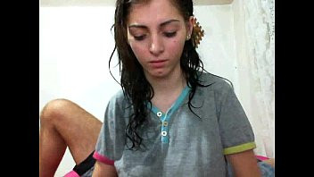 Play Webcam girl hottalicia gives a blow-job and gets fucked from the back