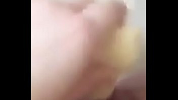 Play Sex cu degetul în pizda.