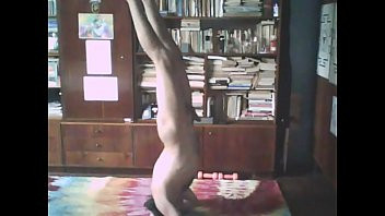 Play Yoga si binecuvantare