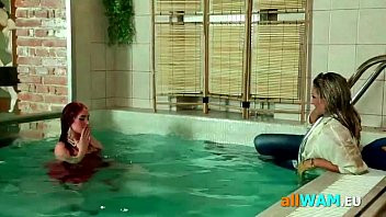 Play Awesome Sensual WetLook babes