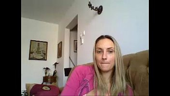 Play Raluca de la Bucuresti face videochat