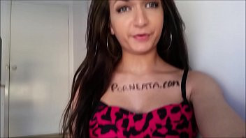 Play Pizda care face squirt se masturbeaza super tare