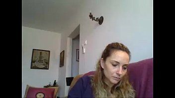 Play Raluca Maria de la Bucuresti se masturbeaza